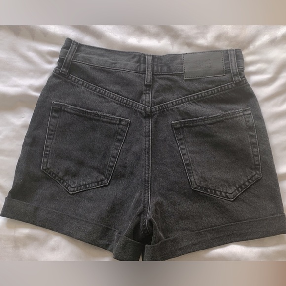 BDG Urban Outfitters Faded Black Mom Shorts, 25 - Picture 2 of 5